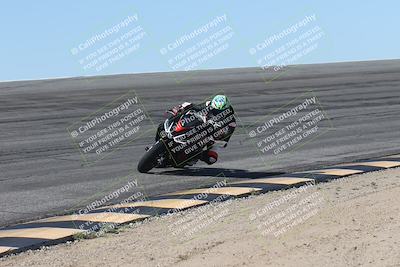 media/Oct-13-2025-Moto Forza (Mon) [[a66d839500]]/2-A Group/Session 2 (Bowl)/